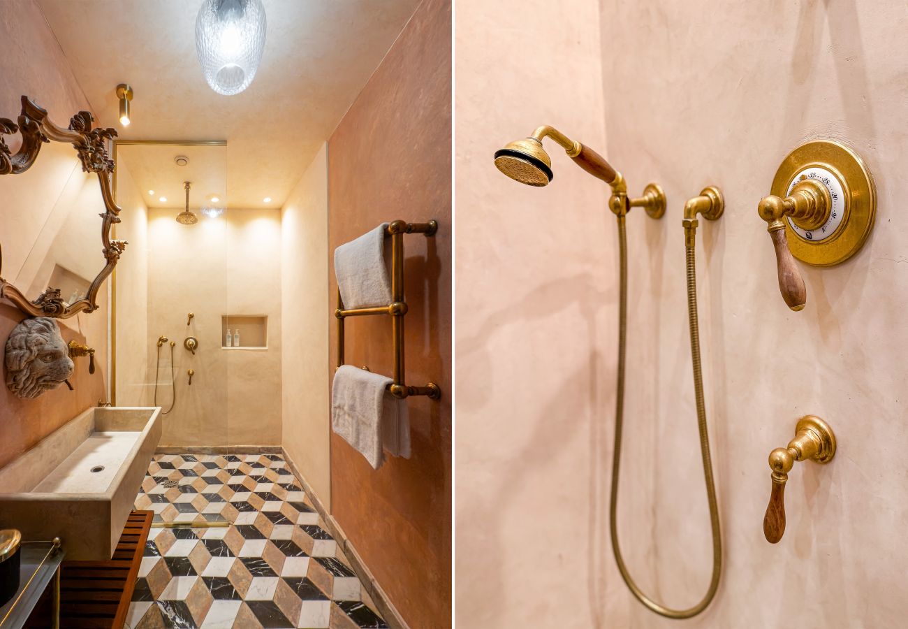 Appartement à Paris - Saint Germain Artiste