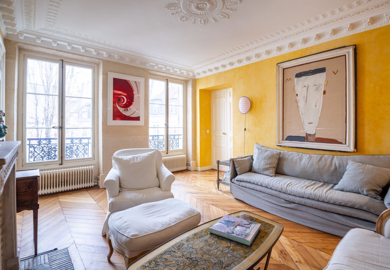 Appartement à Paris - Saint Germain Artiste