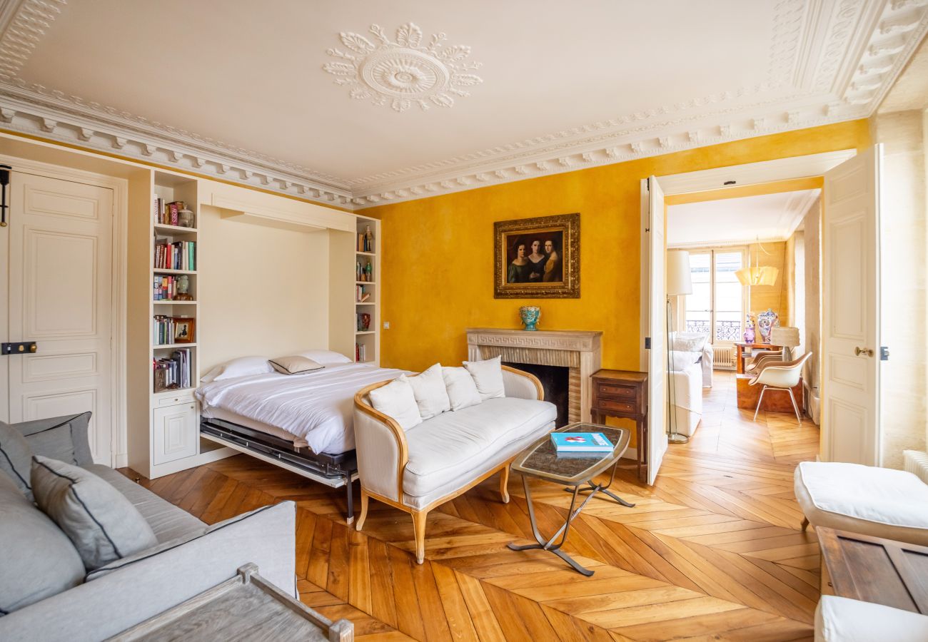 Appartement à Paris - Saint Germain Artiste