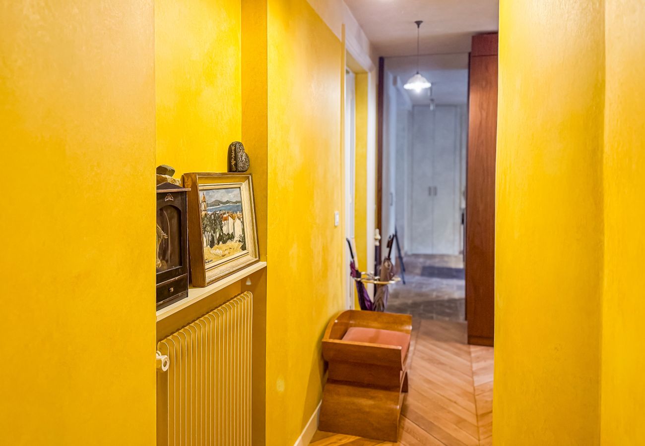 Appartement à Paris - Saint Germain Artiste