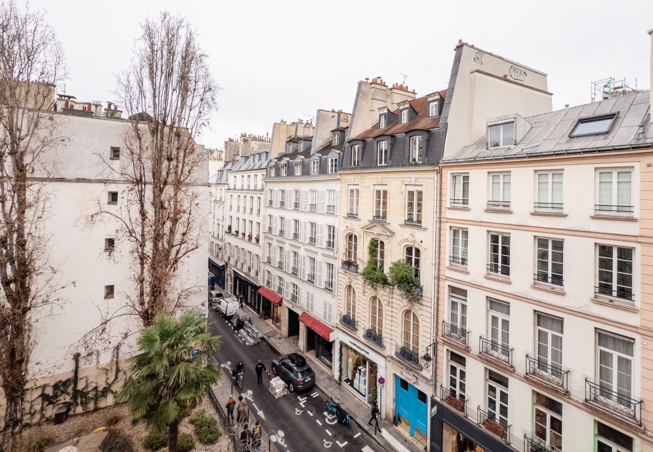 Appartement à Paris - Saint Germain Artiste
