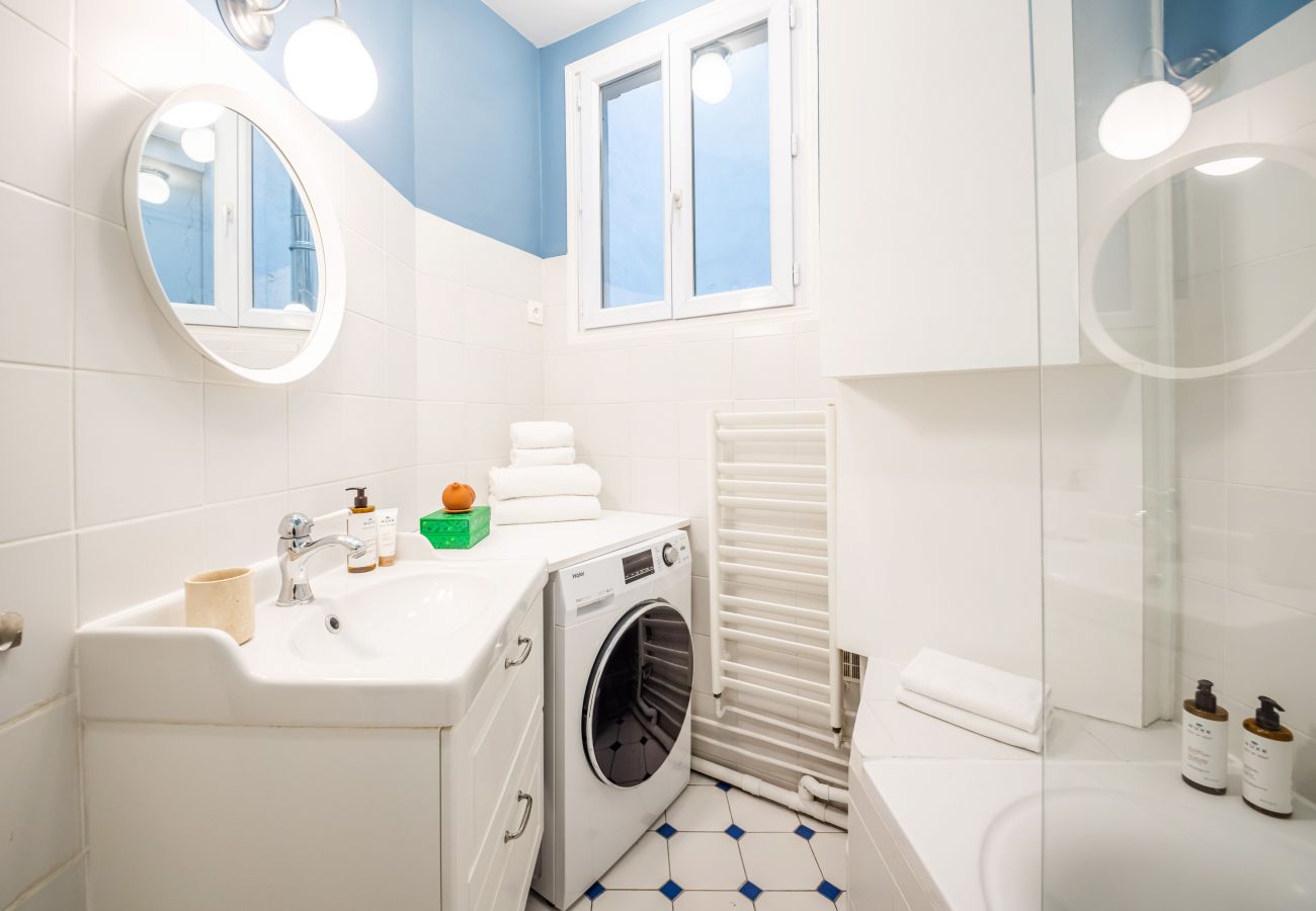 Appartement à Paris - Gare du Nord Design