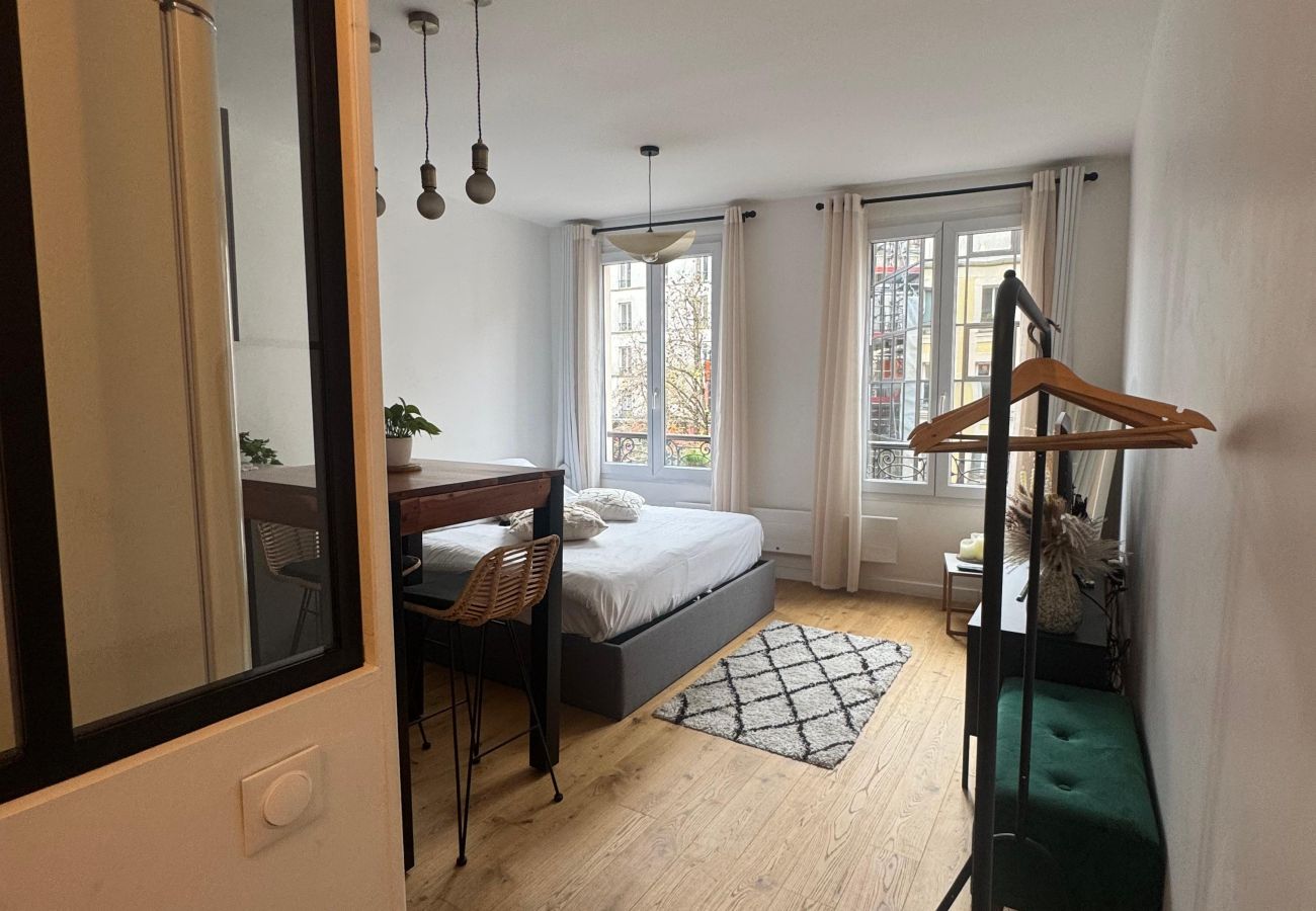 Appartement à Paris - Belleville Studio