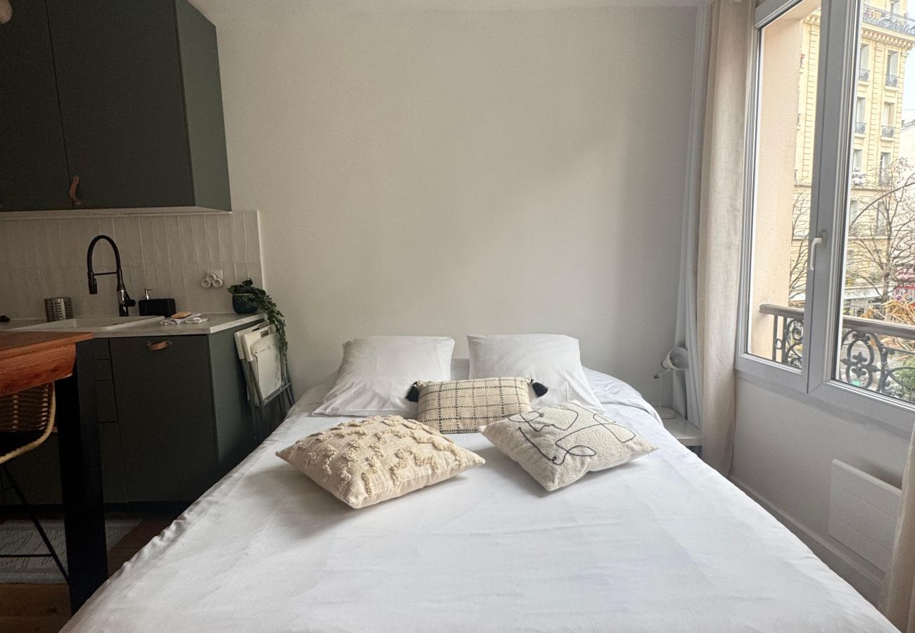 Appartement à Paris - Belleville Studio