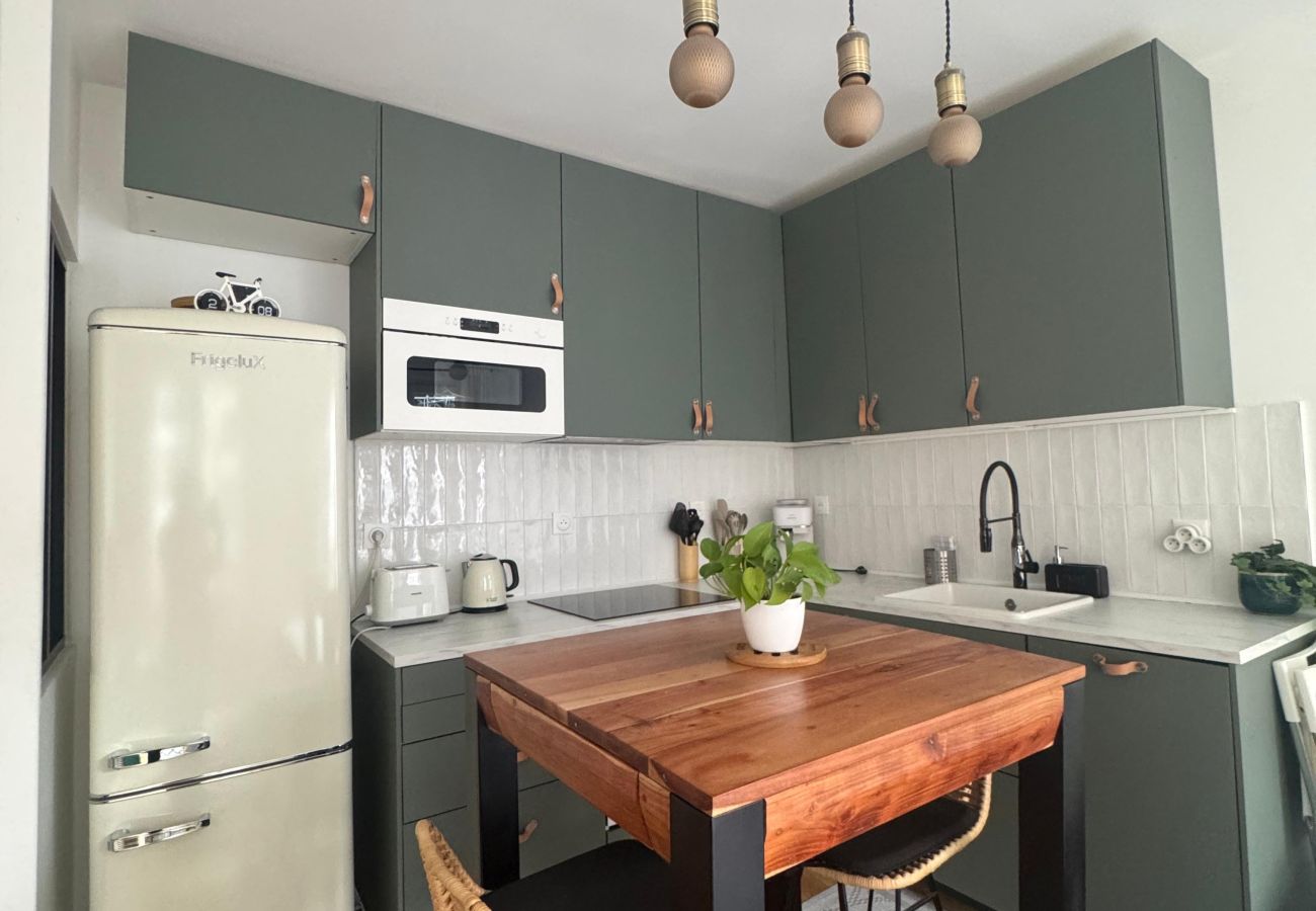 Appartement à Paris - Belleville Studio