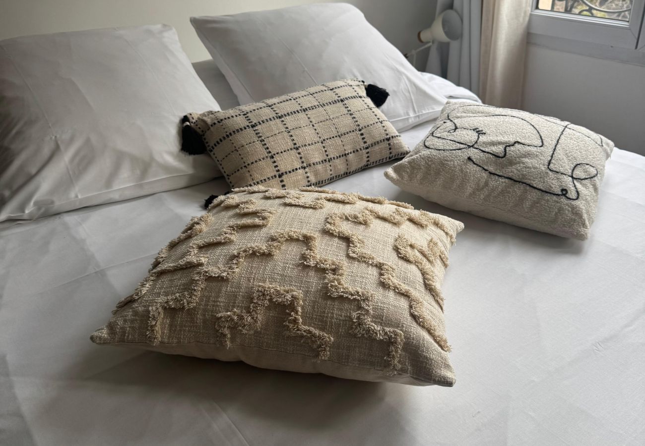 Appartement à Paris - Belleville Studio