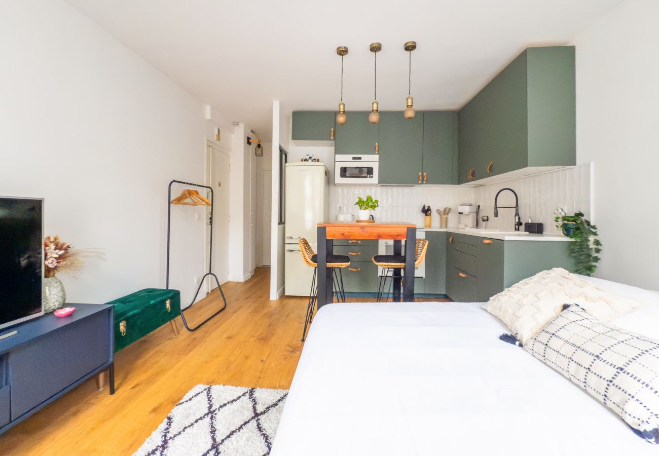 Appartement à Paris - Belleville Studio