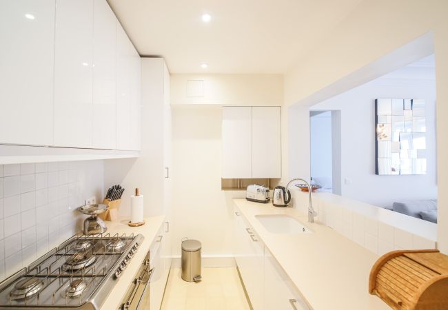 Apartment in Paris - Canal St Martin Design Apartment in Paris - Canal St Martin Design