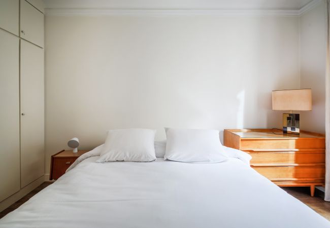 Apartment in Paris - Canal St Martin Design Apartment in Paris - Canal St Martin Design