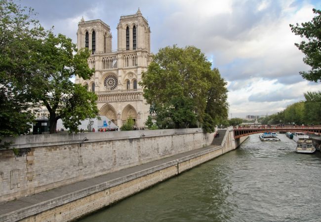 Apartment in Paris - Quartier Latin Loft Maubert Apartment in Paris - Quartier Latin Loft Maubert