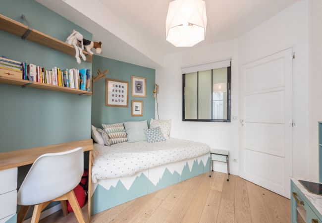 Apartment in Paris - Marais Republique Family Apartment in Paris - Marais Republique Family