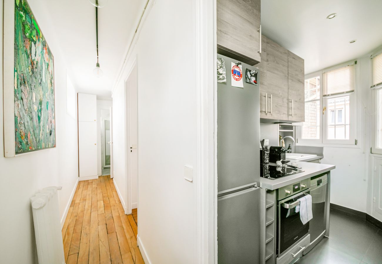 Apartment in Paris - Tour Eiffel Belle Vue