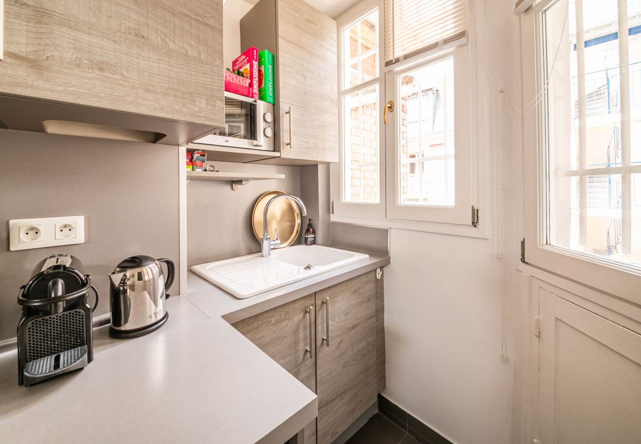 Apartment in Paris - Tour Eiffel Belle Vue