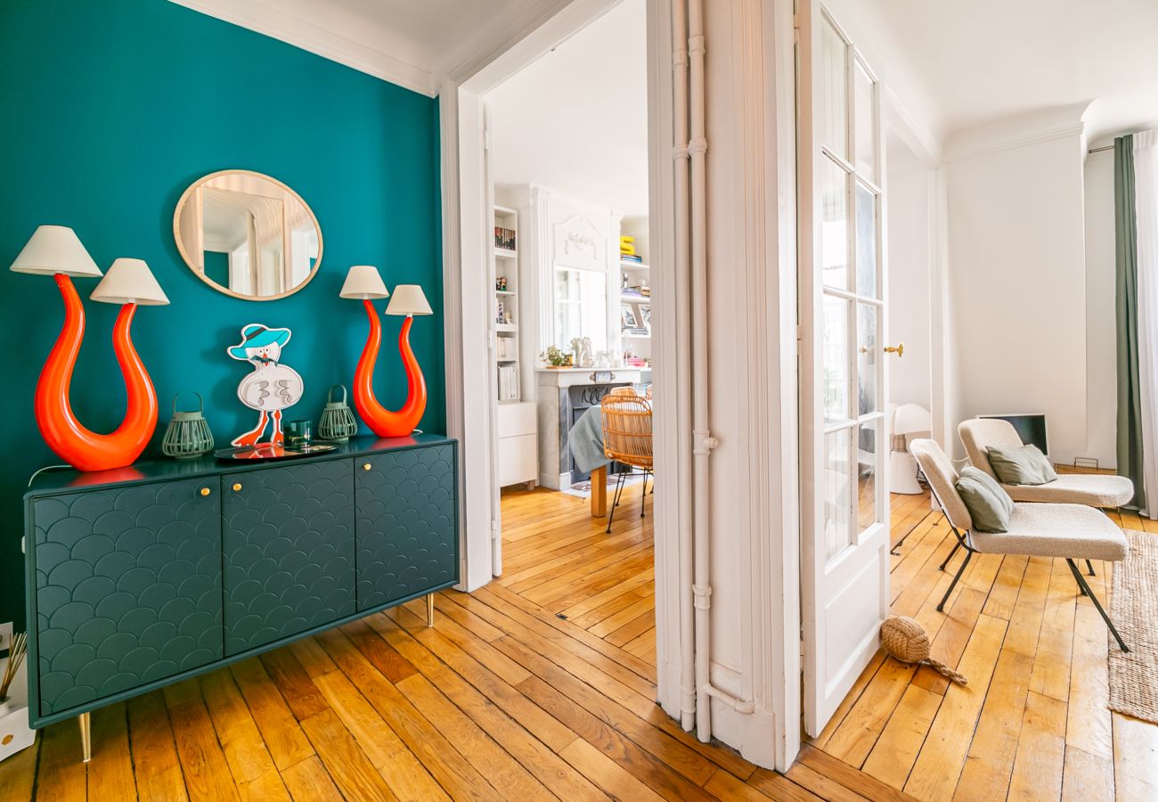 Apartment in Paris - Tour Eiffel Belle Vue