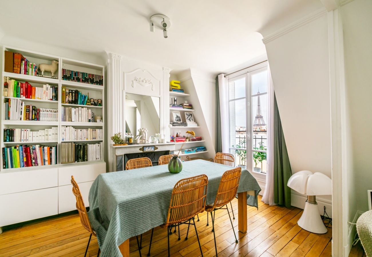 Apartment in Paris - Tour Eiffel Belle Vue