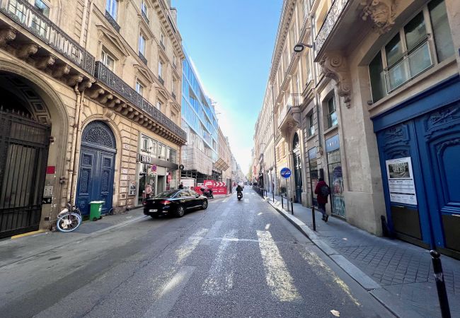 Apartment in Paris - Grands Boulevards Home Apartment in Paris - Grands Boulevards Home