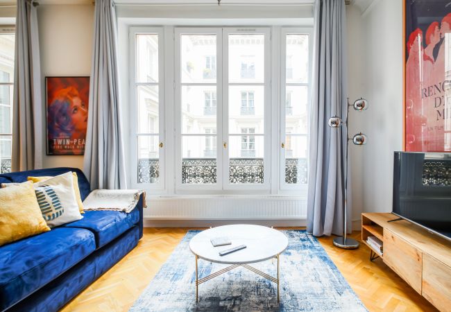 Apartment in Paris - Grands Boulevards Home Apartment in Paris - Grands Boulevards Home