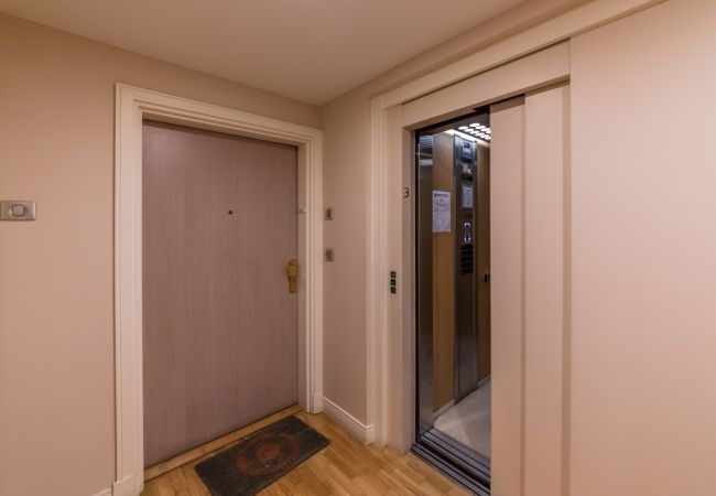 Apartment in Paris - Grands Boulevards Home Apartment in Paris - Grands Boulevards Home