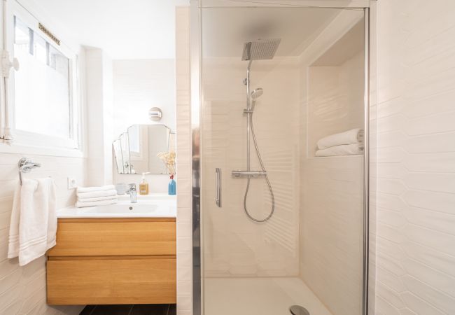 Apartment in Paris - Saint Michel Seine Loft Apartment in Paris - Saint Michel Seine Loft