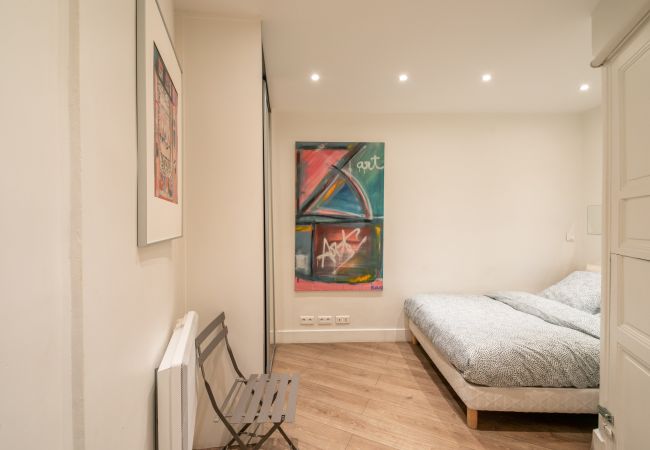 Apartment in Paris - Madeleine Flat Apartment in Paris - Madeleine Flat