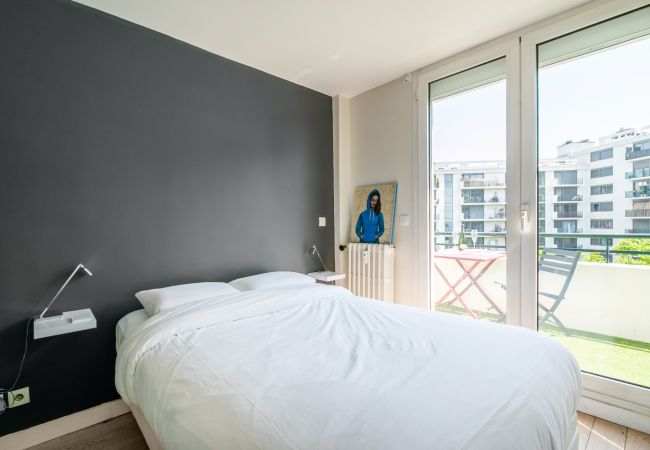 Apartment in Paris - Buttes Chaumont Botzaris View Apartment in Paris - Buttes Chaumont Botzaris View