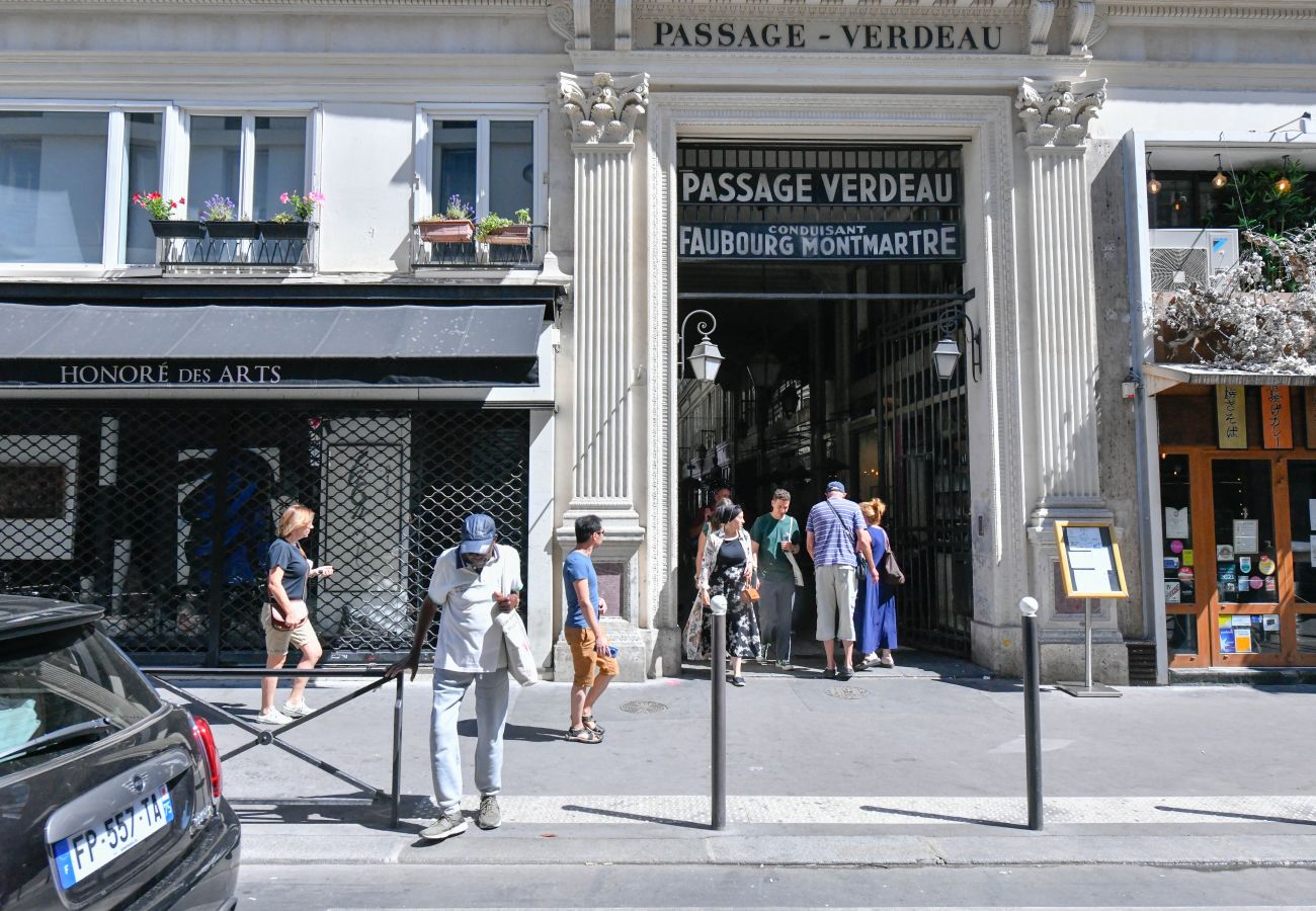 Apartment in Paris - Grands Boulevards Family