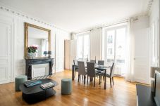Apartment in Paris - Grands Boulevards Family Apartment in Paris - Grands Boulevards Family