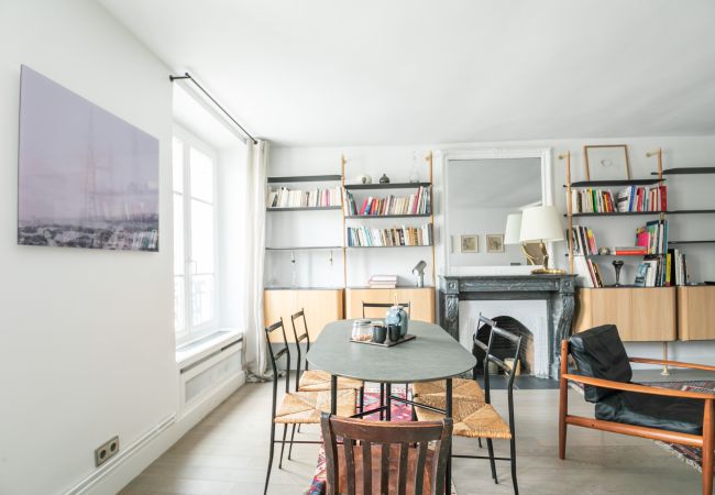 Apartment in Paris - Palais Royal Charm Home Apartment in Paris - Palais Royal Charm Home