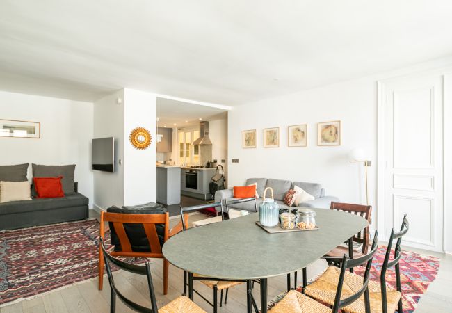 Apartment in Paris - Palais Royal Charm Home Apartment in Paris - Palais Royal Charm Home