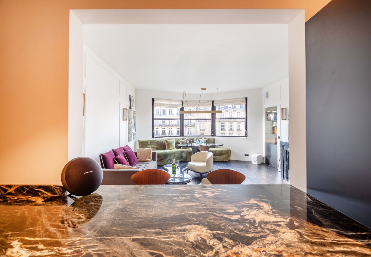 Apartment in Paris - Victor Hugo Design