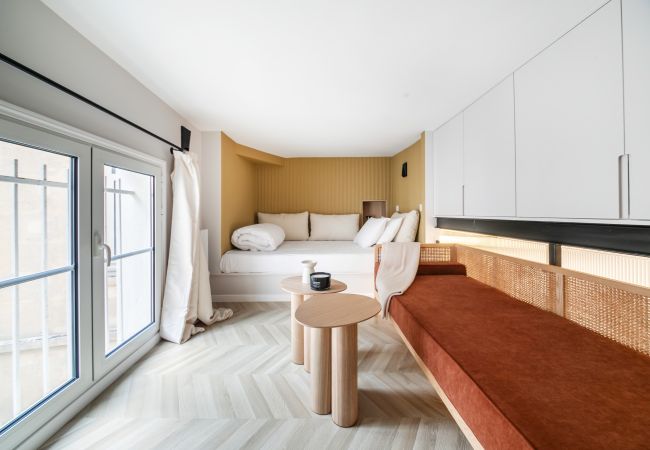 Apartment in Paris - Palais Royal Design Apartment in Paris - Palais Royal Design