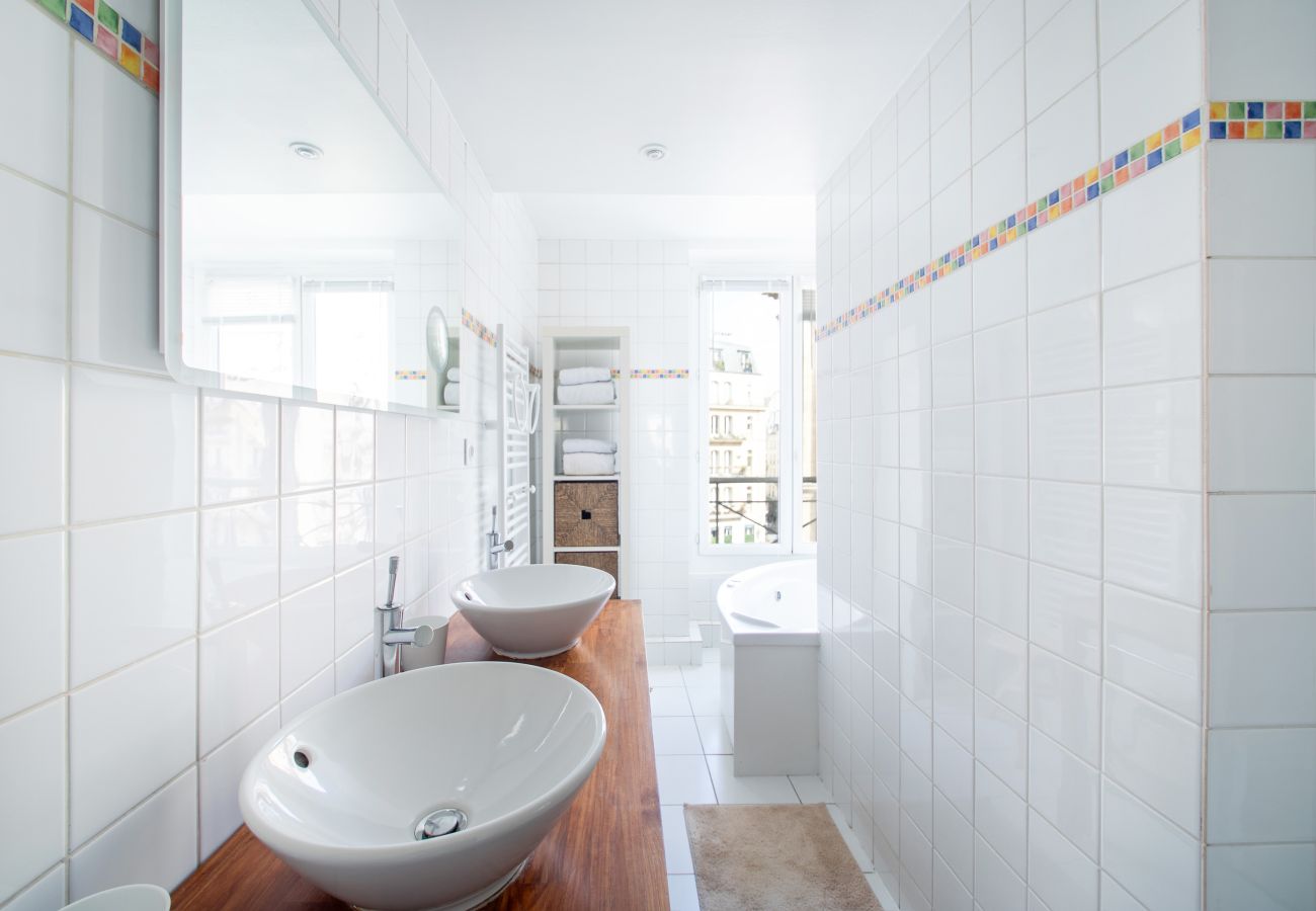 Apartment in Paris - Bonne Nouvelle Saint Denis