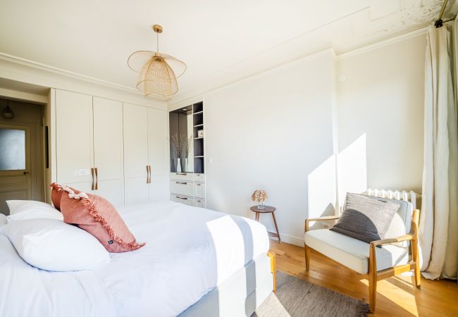 Apartment in Paris - Canal Saint Martin Magenta Apartment in Paris - Canal Saint Martin Magenta