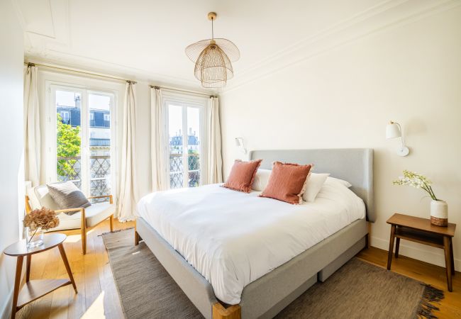 Apartment in Paris - Canal Saint Martin Magenta Apartment in Paris - Canal Saint Martin Magenta