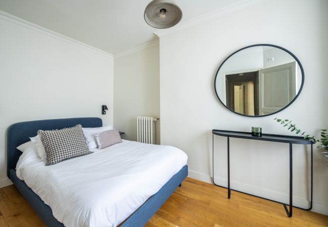 Apartment in Paris - Canal Saint Martin Magenta Apartment in Paris - Canal Saint Martin Magenta