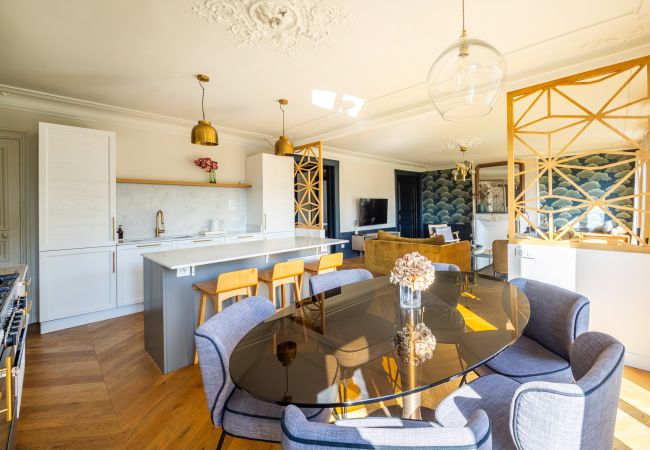 Apartment in Paris - Canal Saint Martin Magenta Apartment in Paris - Canal Saint Martin Magenta