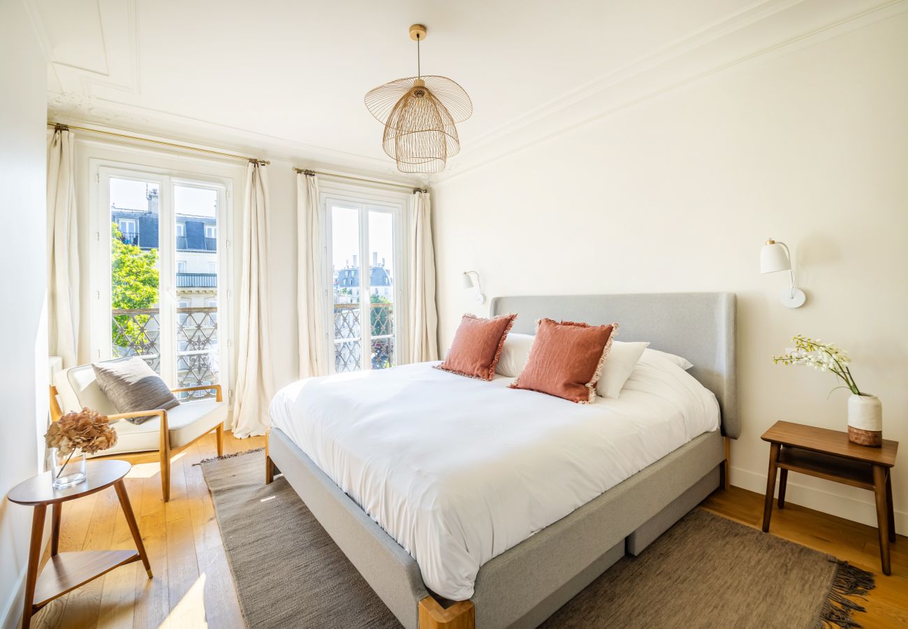 Apartment in Paris - Canal Saint Martin Magenta