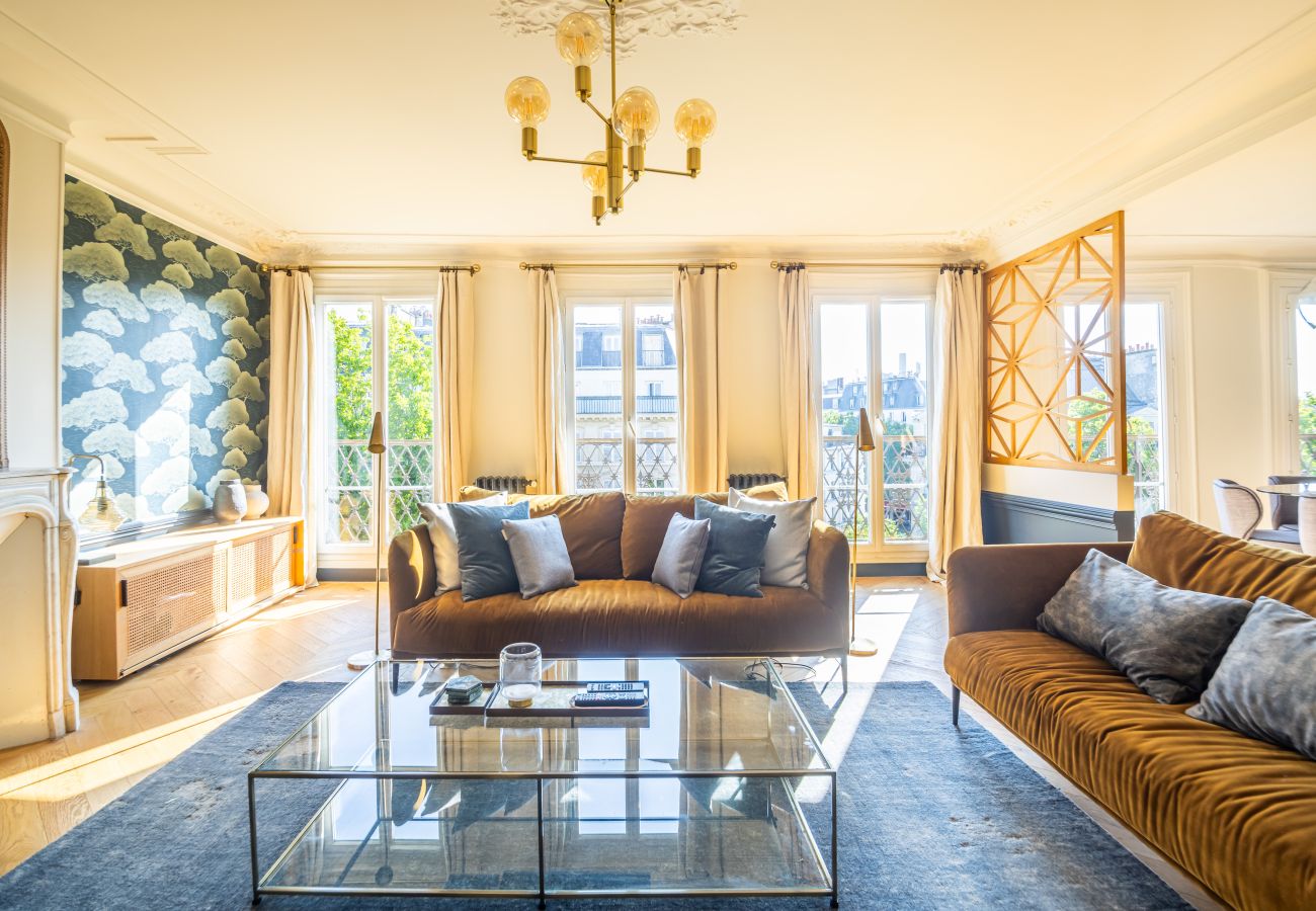 Apartment in Paris - Canal Saint Martin Magenta