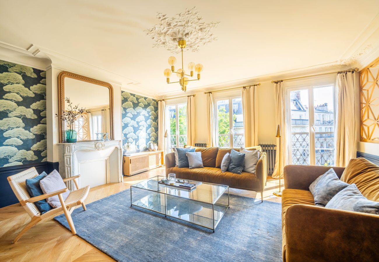 Apartment in Paris - Canal Saint Martin Magenta