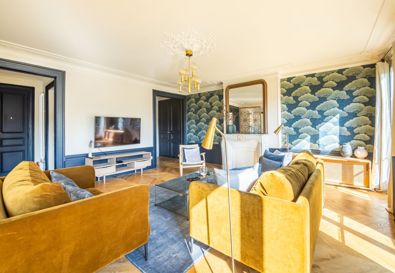 Apartment in Paris - Canal Saint Martin Magenta