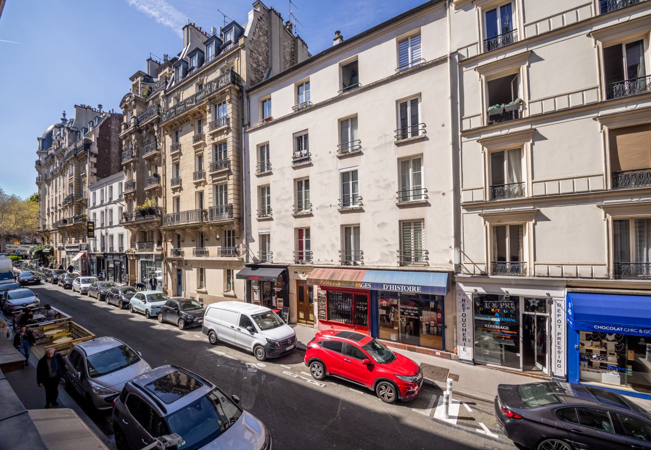 Apartment in Paris - Jardin du Luxembourg Design