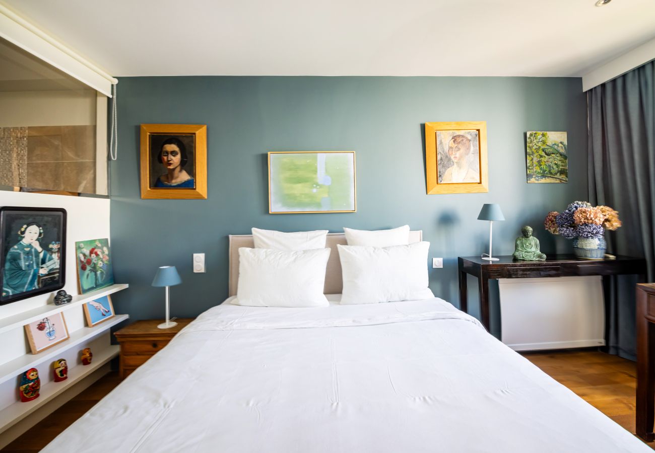 Apartment in Paris - Montmartre Luminous