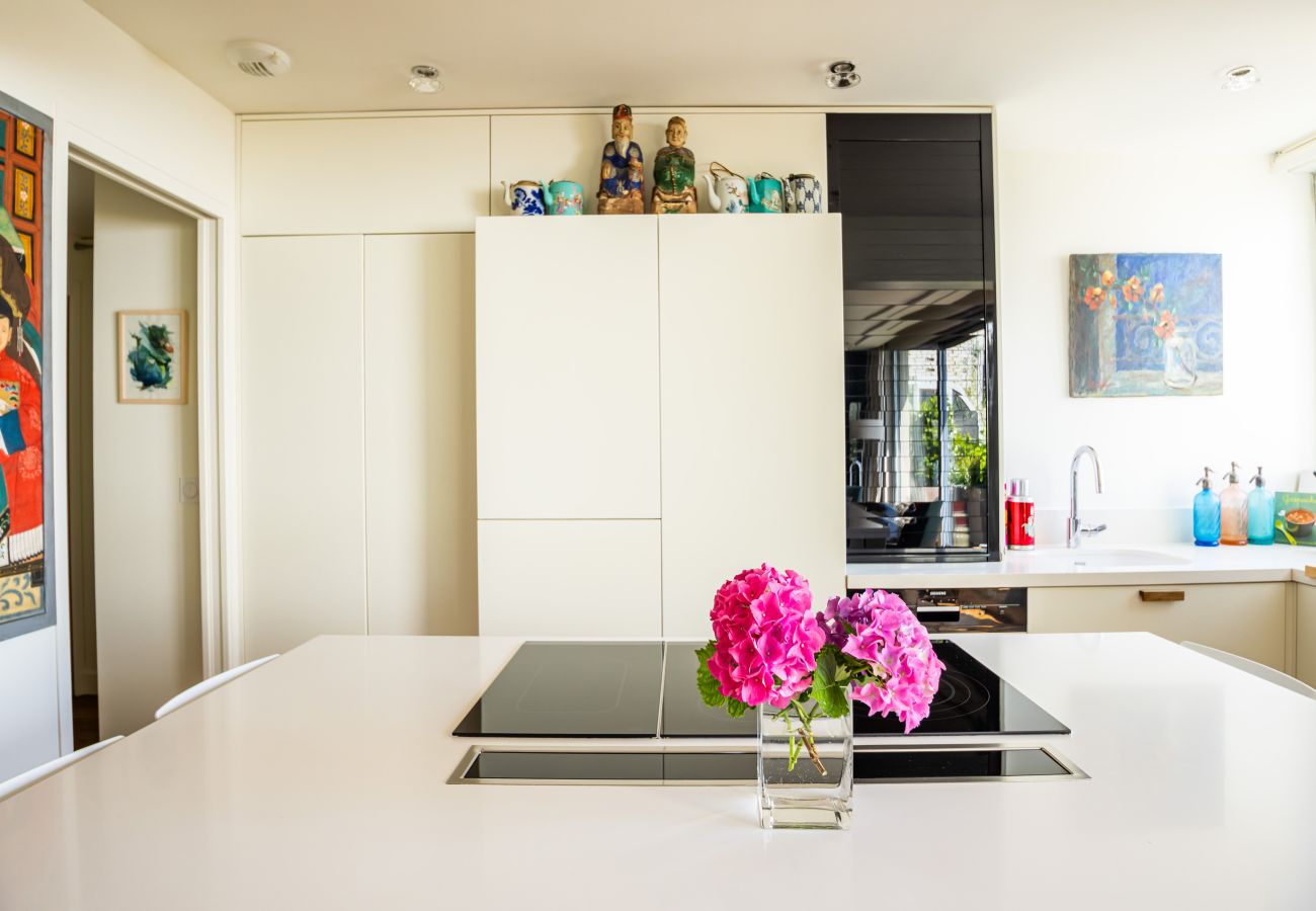 Apartment in Paris - Montmartre Luminous
