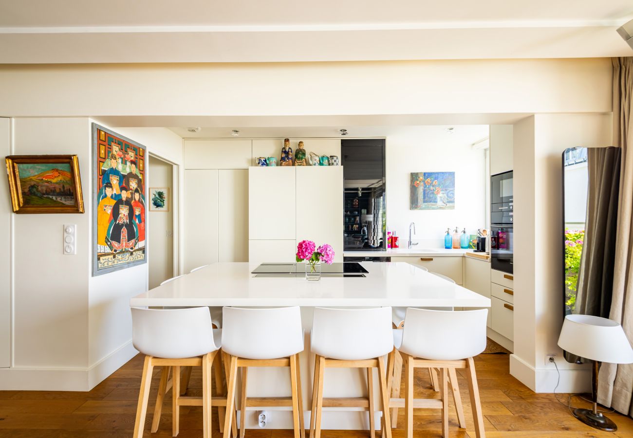 Apartment in Paris - Montmartre Luminous