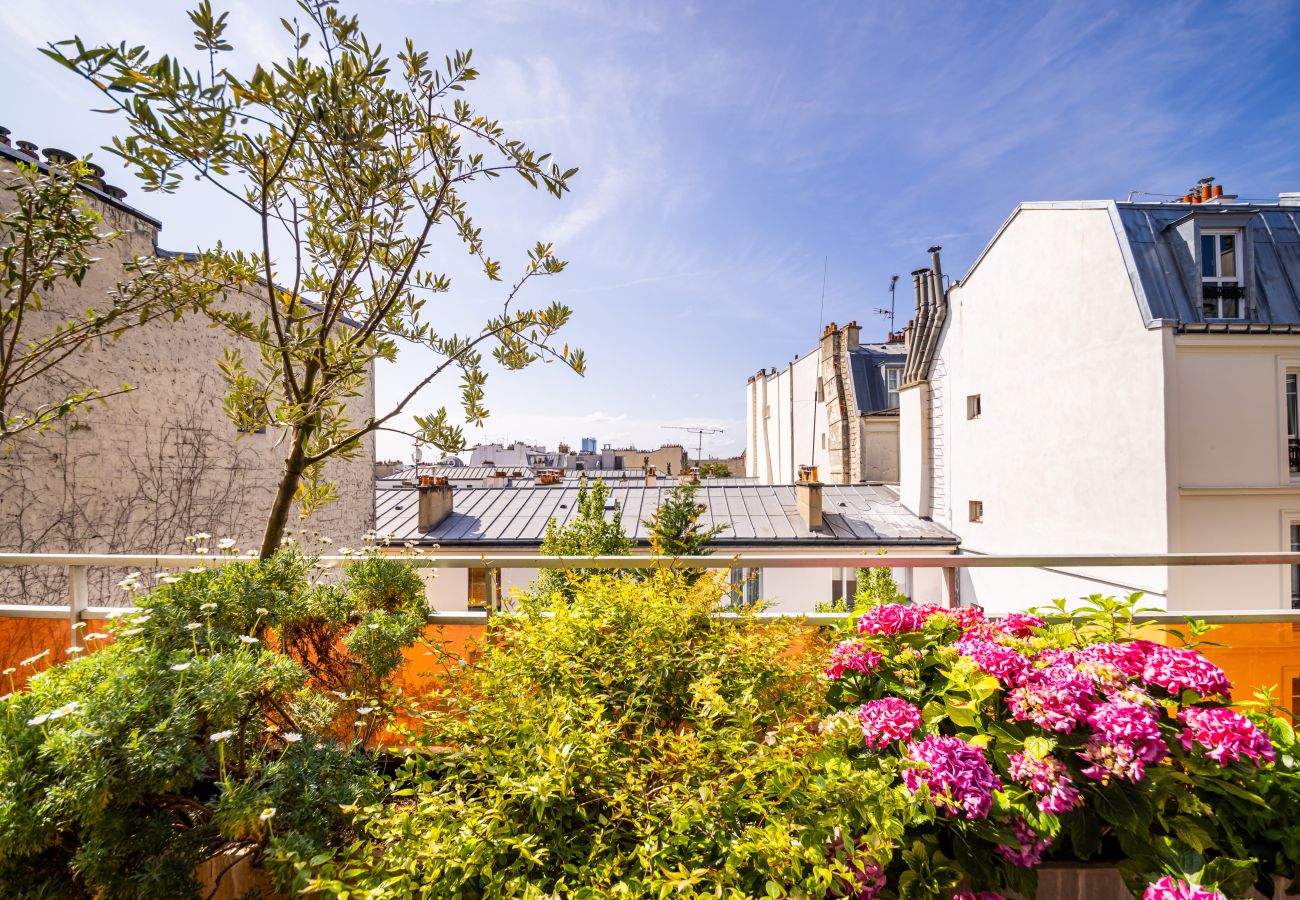 Apartment in Paris - Montmartre Luminous