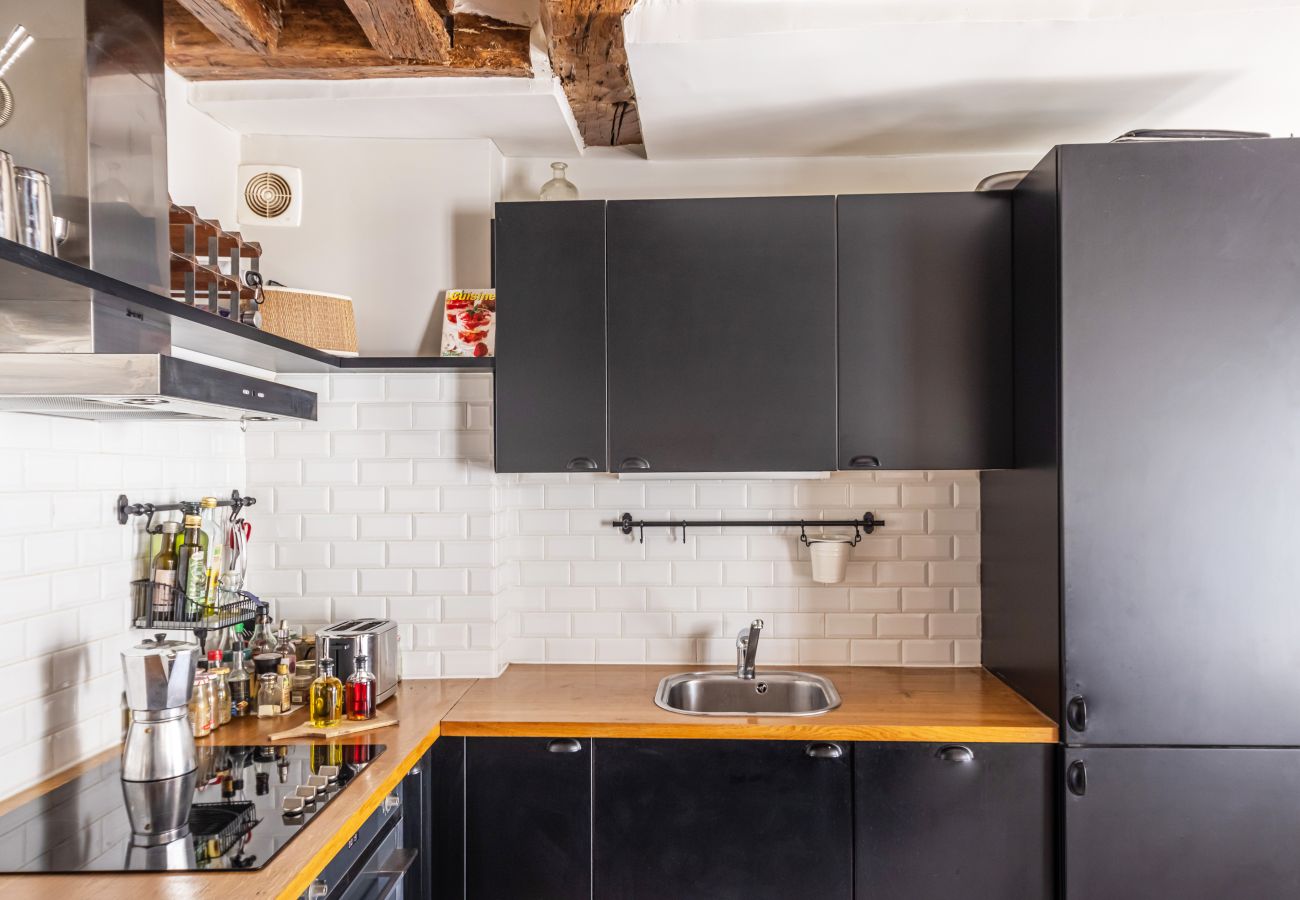Apartment in Paris - Montorgueil Cosy