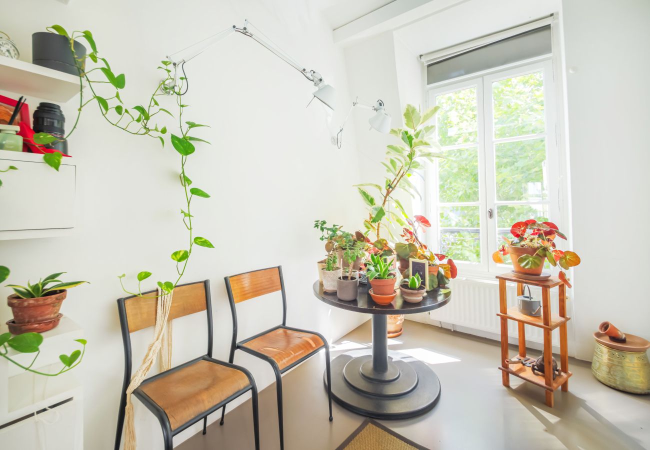 Apartment in Paris - Batignolles Home