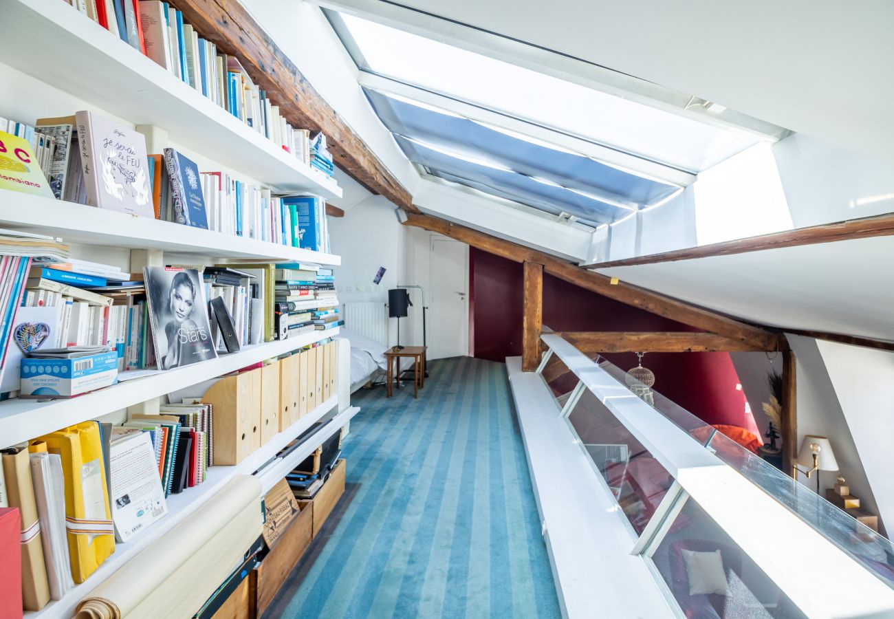 Apartment in Paris - Batignolles Home