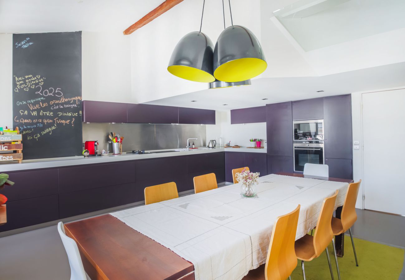 Apartment in Paris - Batignolles Home