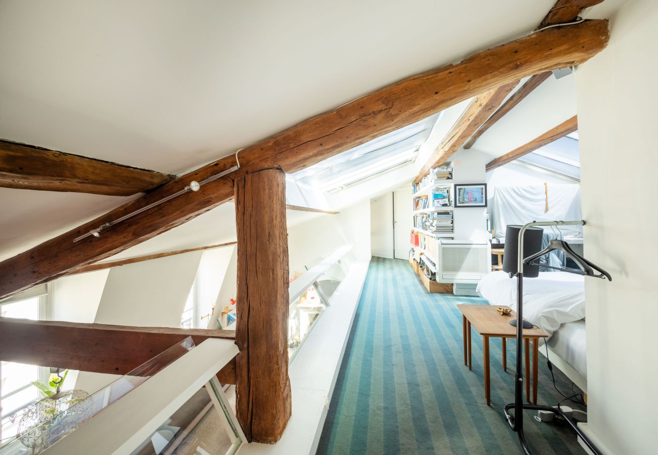 Apartment in Paris - Batignolles Home